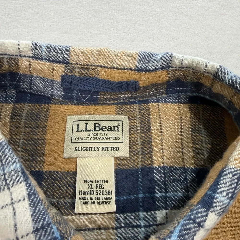 LL Bean 1912 Field Flannel Shirt Mens XL Slightly Fitted Khaki Blue White‎ Plaid